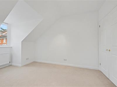 Property image 10 of home to let in The Lawns, Shenley Radlett